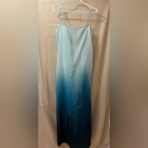 ⚪️ la Blanca blue ombré summer cover up size medium